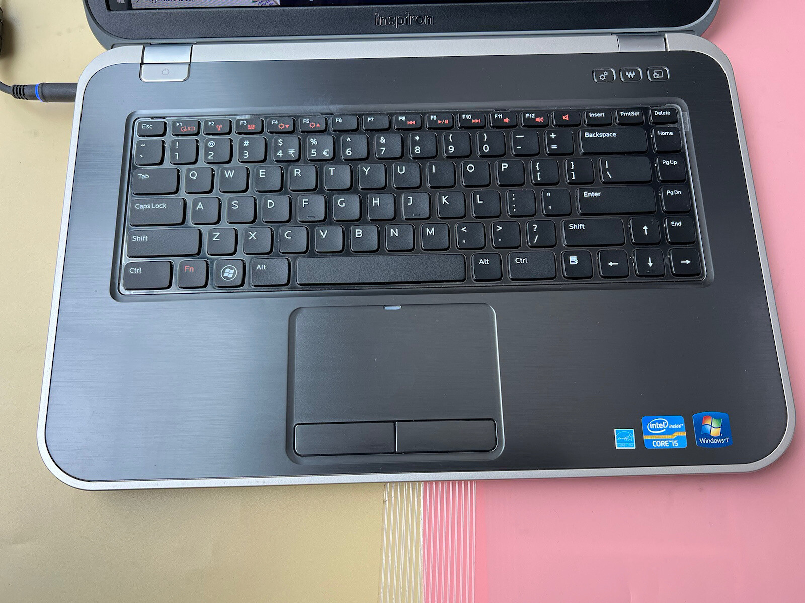 Dell Inspiron 5520 15.6″ Intel Core i5-3210M 8GB RAM 500GB HDD WEBCAM HDMI