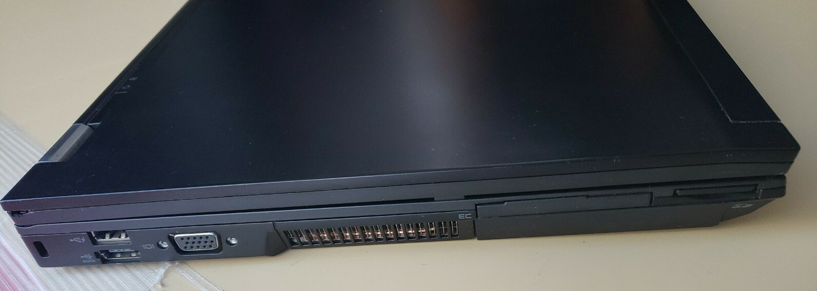 Dell Latitude E6500 Core 2 Duo 2.66GHz 3GB RAM 160GB HDD WIFI 1440×900