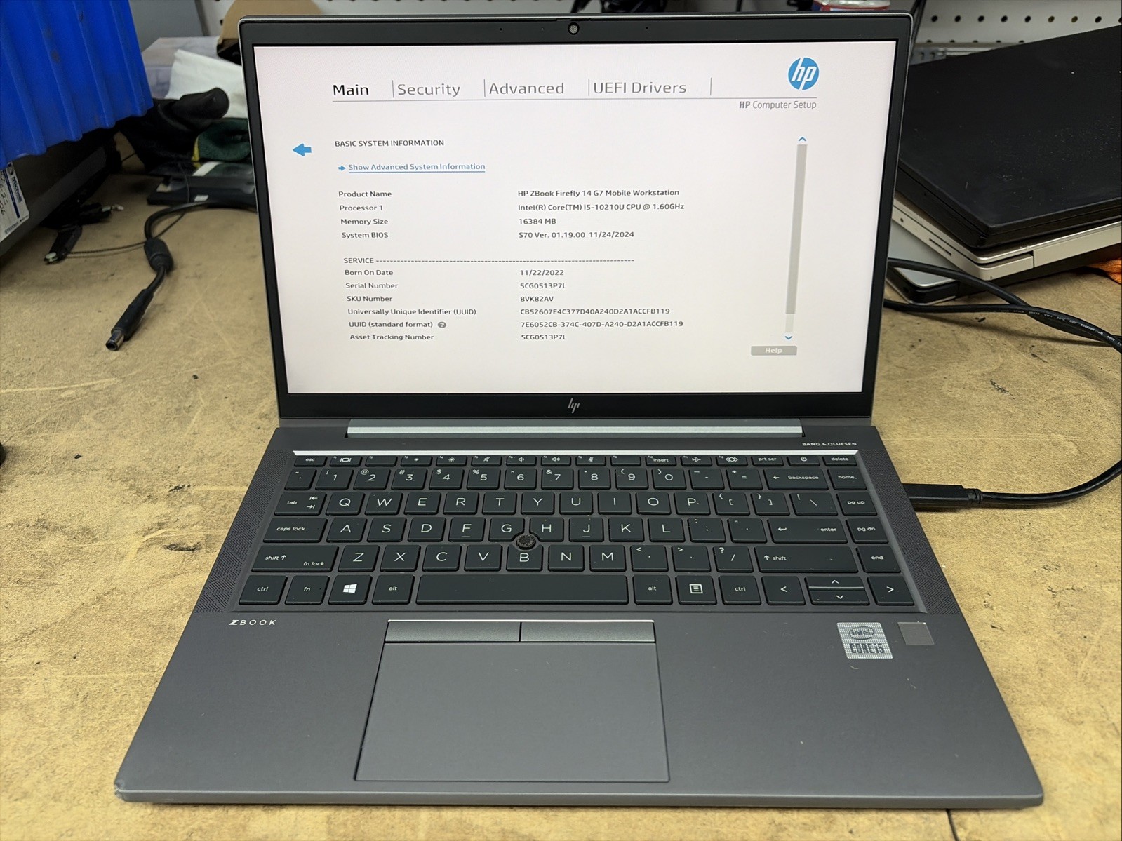 HP ZBook Firefly 14 G7 14″ FHD i5-10210u 16GB RAM 256GB SSD No OS