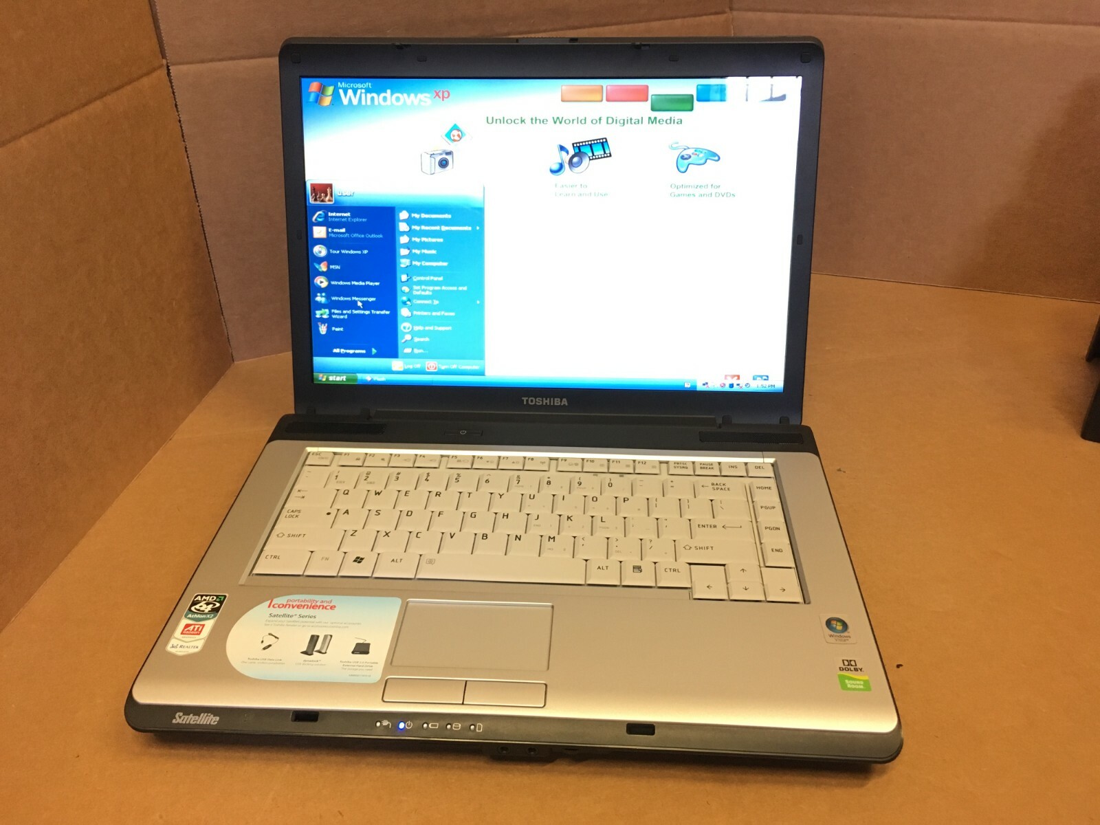 TOSHIBA SATELLITE A215 AMD ATHLON 64 X2 1.90GHz 2GB RAM 320GB HDD XP PRO ATI