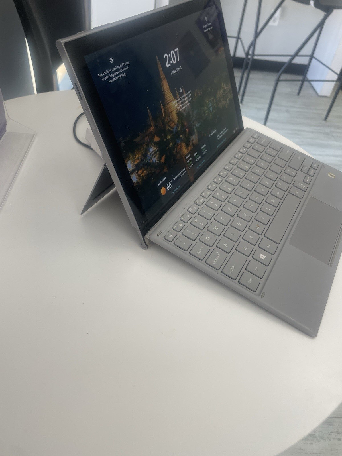 Samsung Galaxy Book2 360 13.3″ (256GB SSD, Intel Core i5 12th Gen., 4.40 GHz,…
