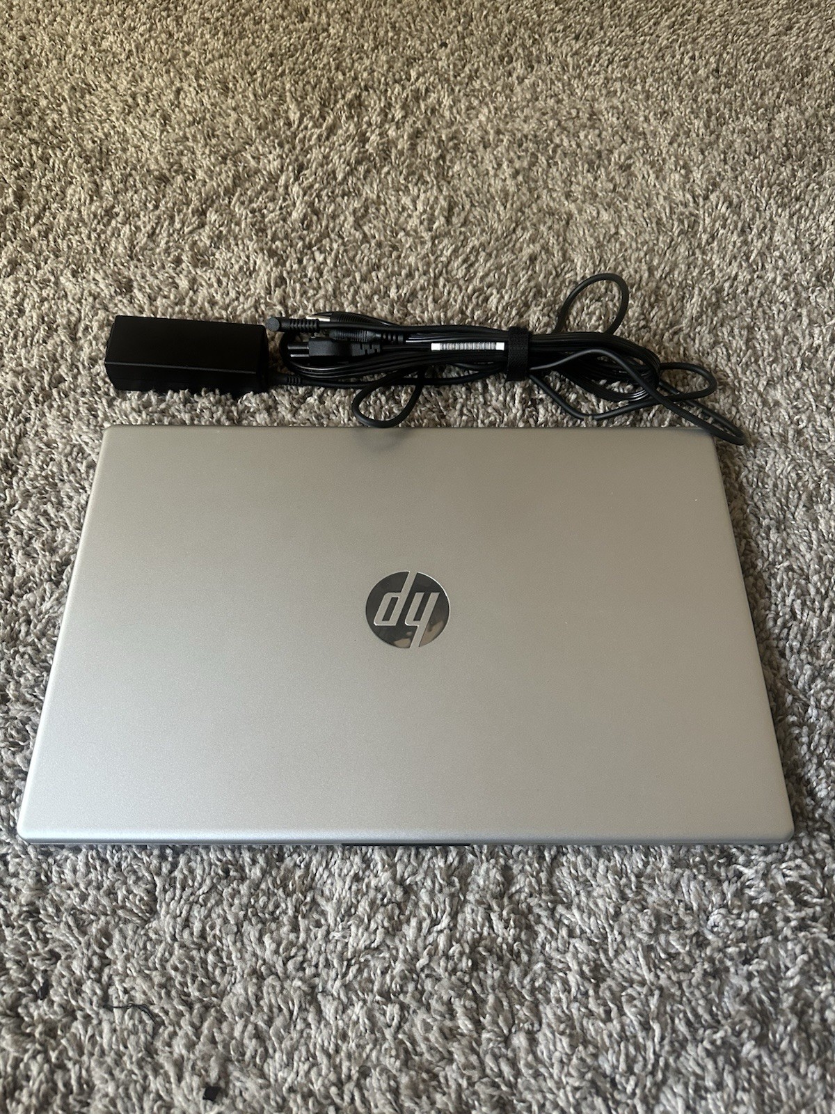 HP 15-FC0245DX Laptop 15.6″ Ryzen 5 7520U 2.8GHz, 16GB RAM, 256GB HDD