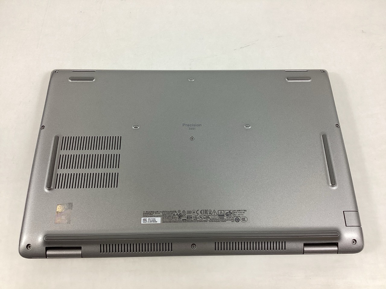 Dell Precision 3591 15.6″ FHD Ultra 7-165H 32GB 512GB W11P RTX 1000 – PD2HR