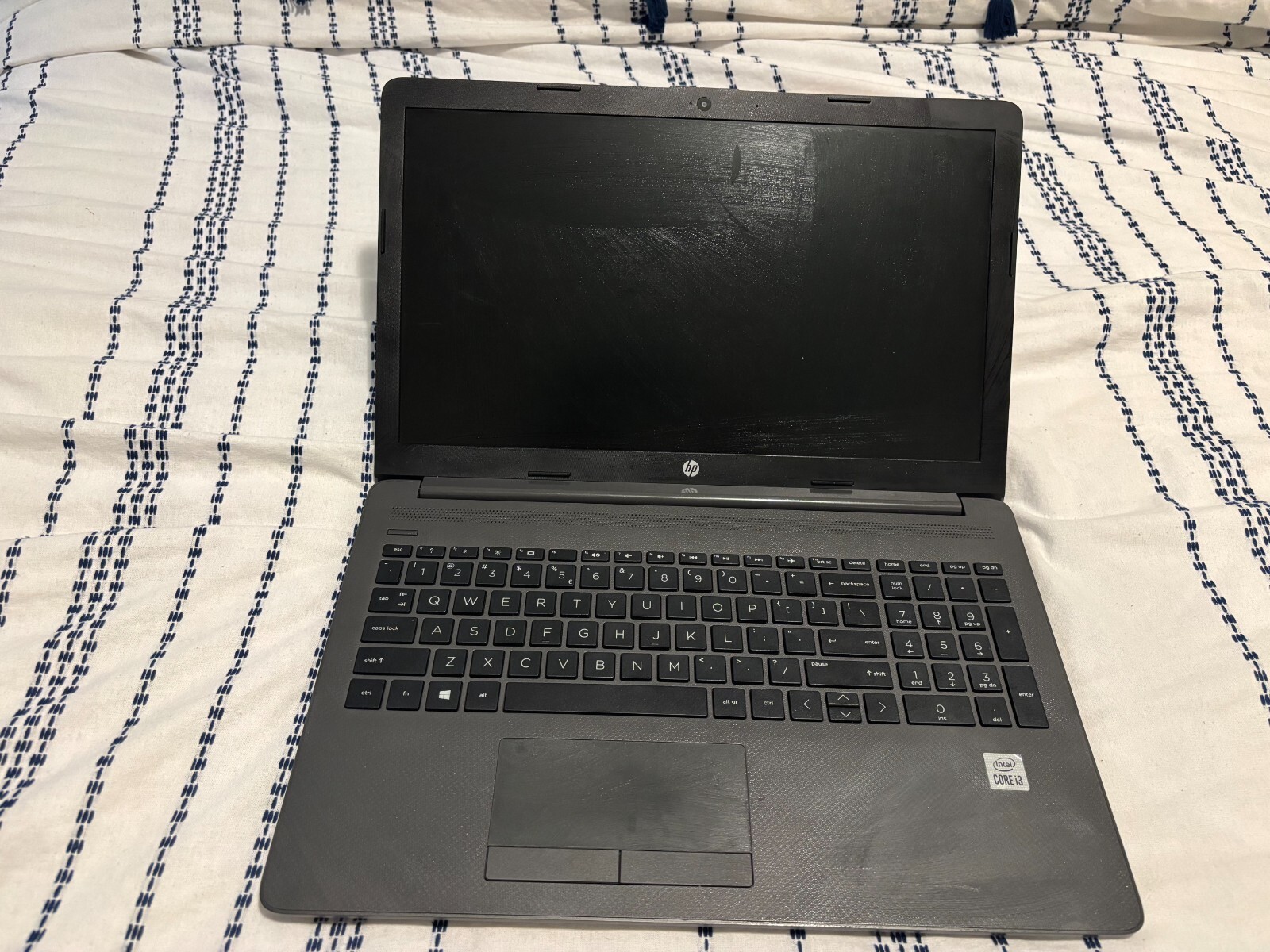 HP 14″ (Intel Core i3-1005G1, 128GB SSD, 4GB RAM) Laptop – Jet Black WITH CHRGER