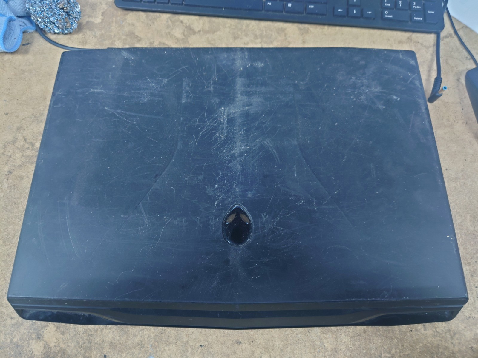 Alienware M17xR4 17.3″ FHD i7-3720QM 16GB RAM 1TB SSD GTX 765M No OS
