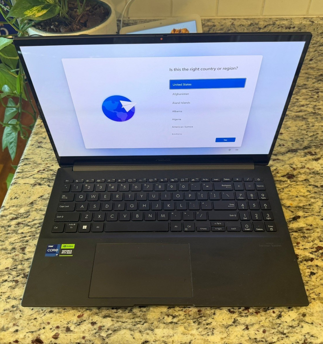 ASUS Q540VJ-I93050 3k OLED 15.6” (1TB SSD Intel Core i9-13900H 2.6GHz 40GB RAM)