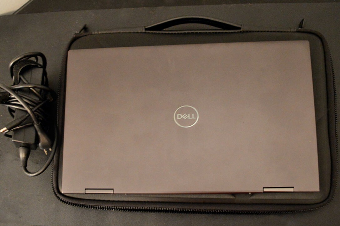 Dell Inspiron 7506 15.6″ i7 – Open Box with Warranty and Soft Case Included