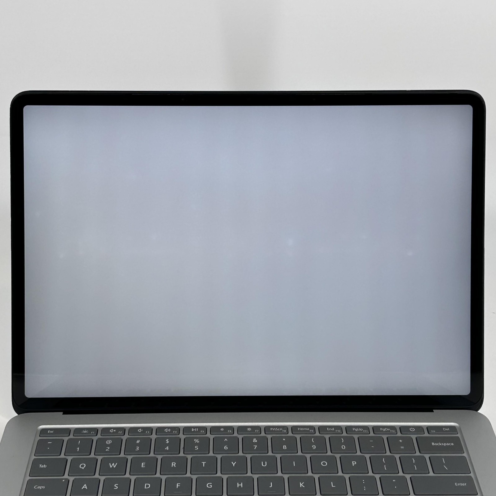 Microsoft Surface Laptop Studio 14 2K TOUCH i5-11300H 3.10GHz 16GB 256GB SSD