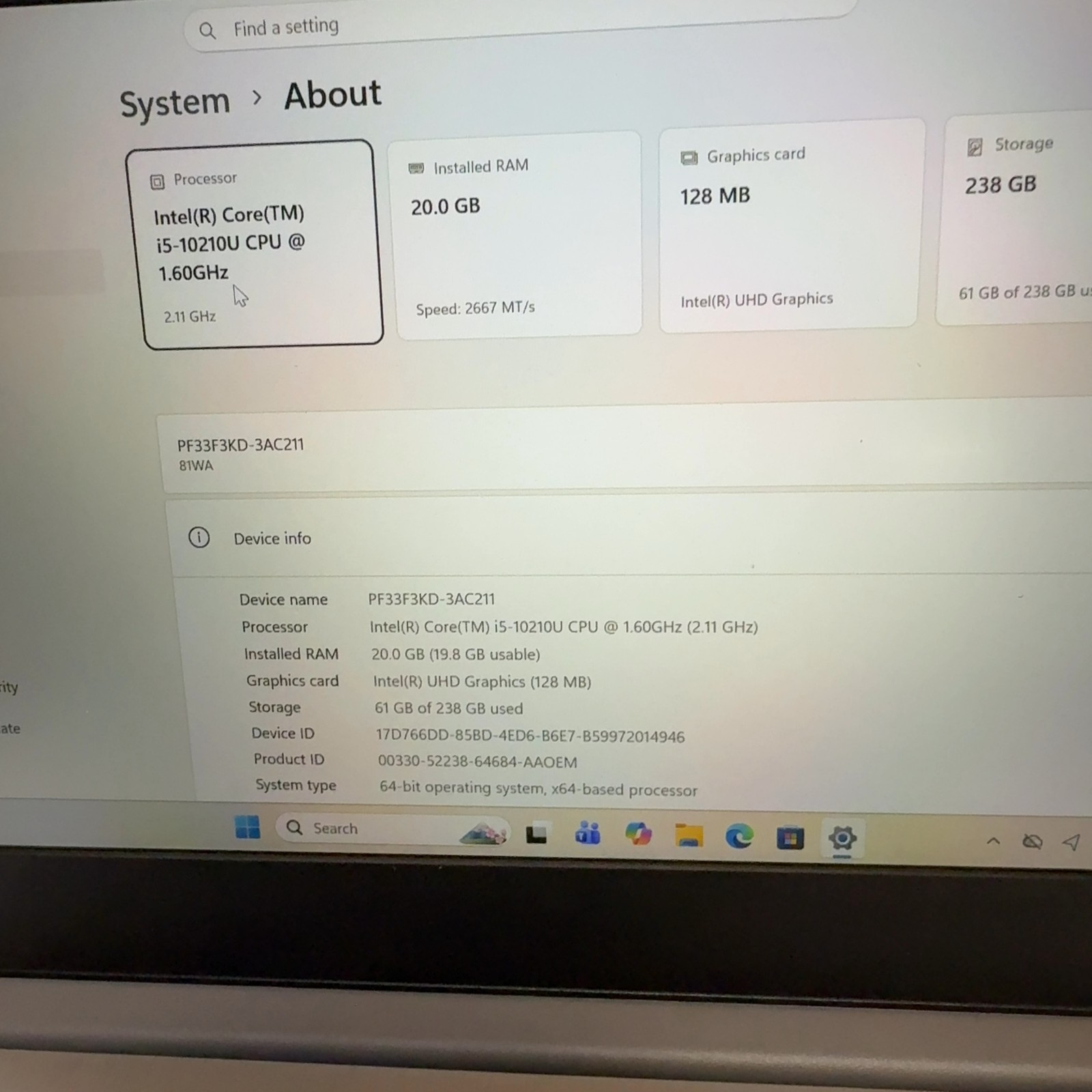 Lenovo IdeaPad 3 14IML05 14″ i5-10210U 20GB RAM 256GB NVMe SSD Win 11 Pro