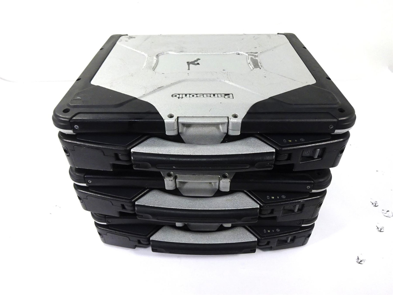 Lot 3 – Panasonic CF-31 MK5 Core i5-5300U 2.3GHz 8GB RAM – No Hard Drive