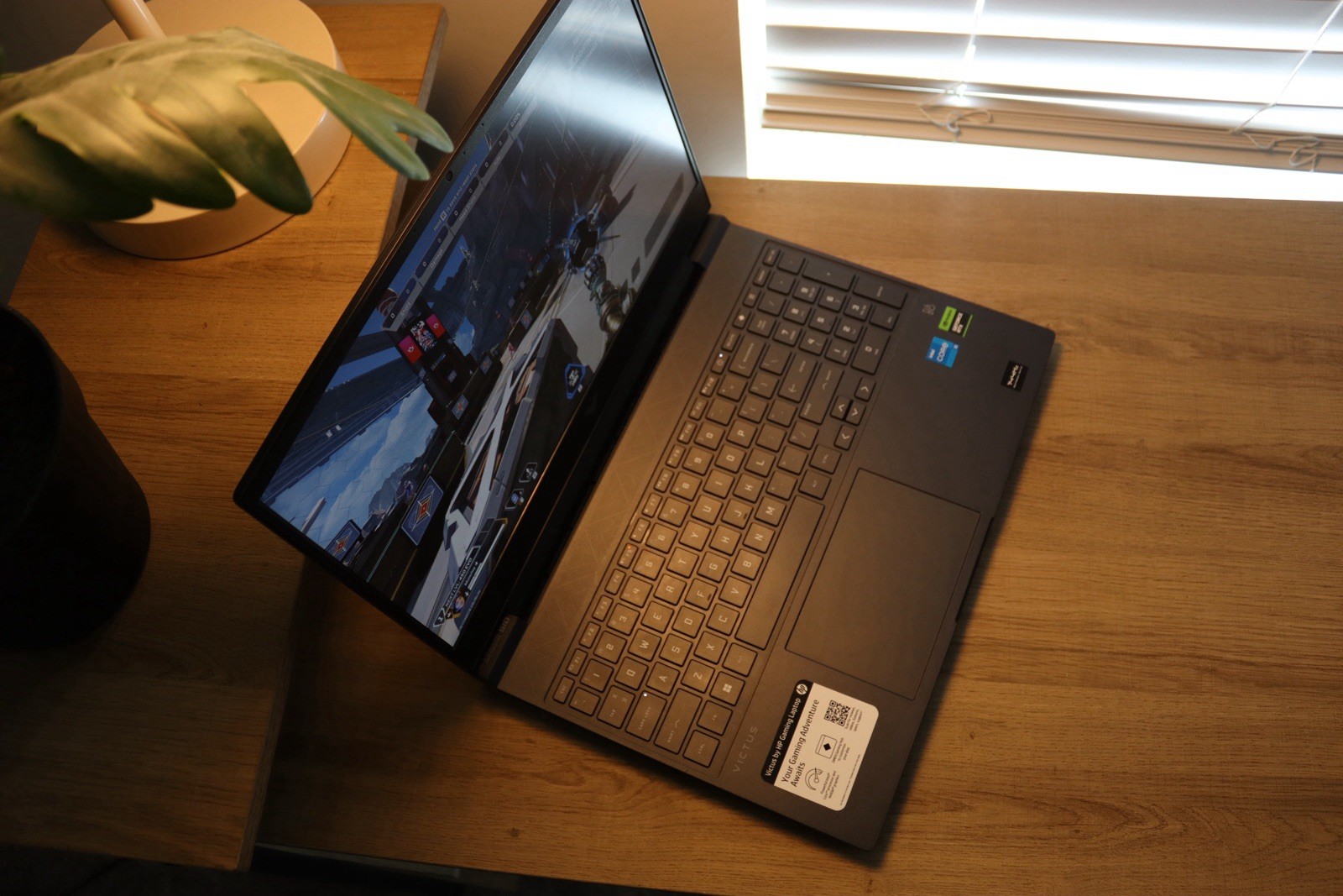 HP Victus Gaming Laptop RTX 4050 32GB RAM 2TB SSD 144Hz
