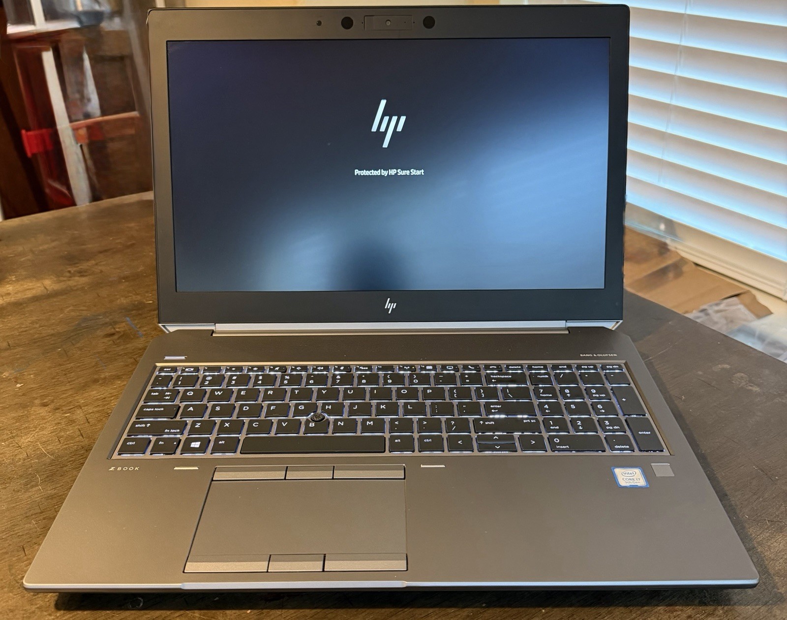 HP ZBOOK 15 G5 INTEL CORE I7-9750H 16GB RAM 256GB NVME QUADRO T2000 15IN WIN11