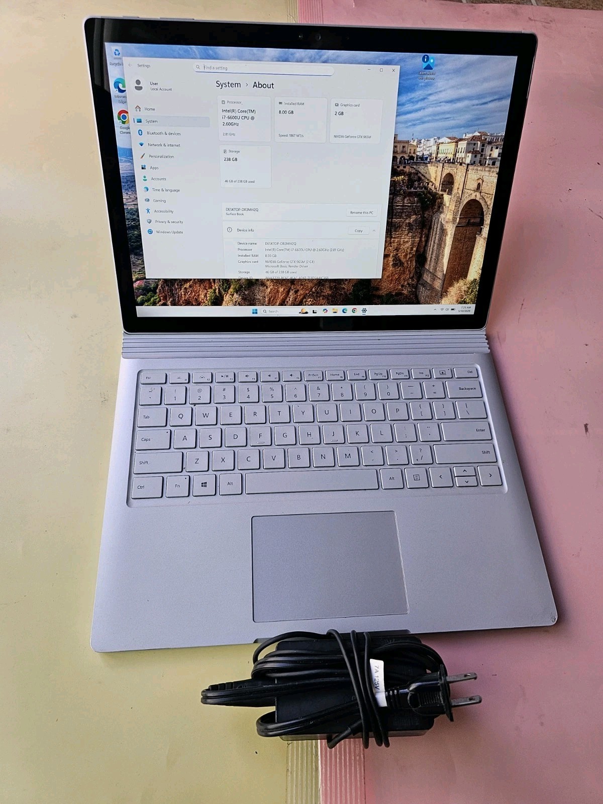 Microsoft Surface Book Core i7-6600U 8GB RAM 256GB SSD NVIDIA BLUETOOT 3000×2000
