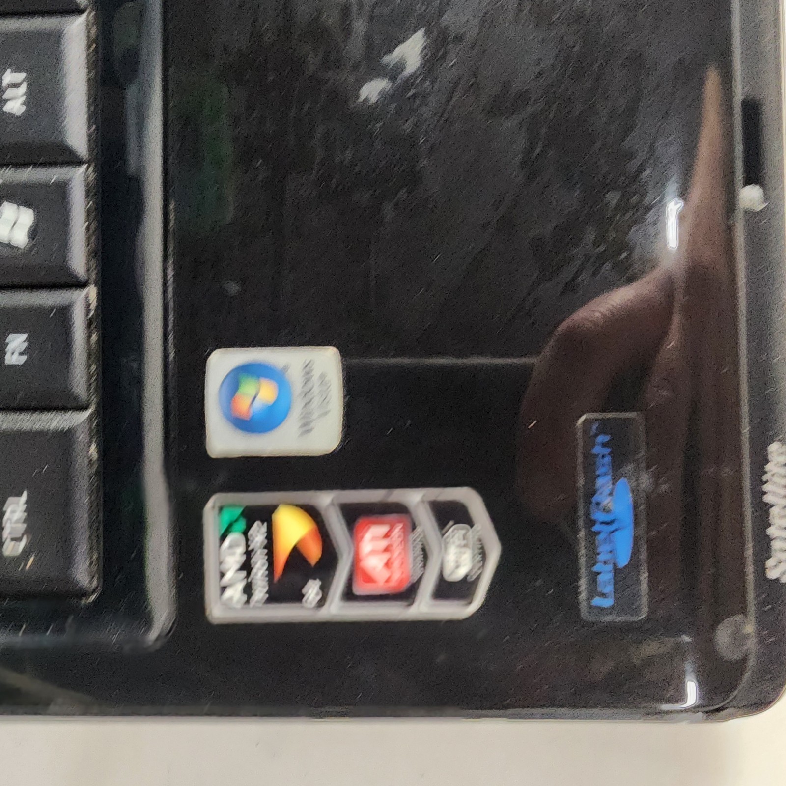 Toshiba Satellite L305-S5955 Intel Celeron CPU 900 2.20GHz Untested No Ac Adapt