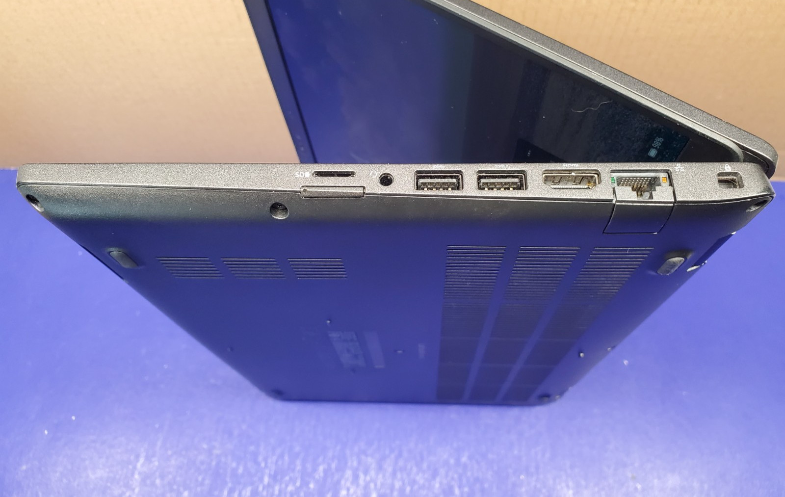 Dell Latitude 5400 i7-8665U 1.90Ghz 16GB 512GB SSD 14″ *Professionally Restored*