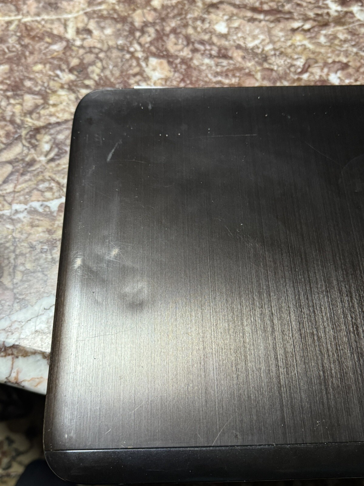 HP Pavilion dv6-6145dx / AMD A8-3500M @ 1.50GHz Works