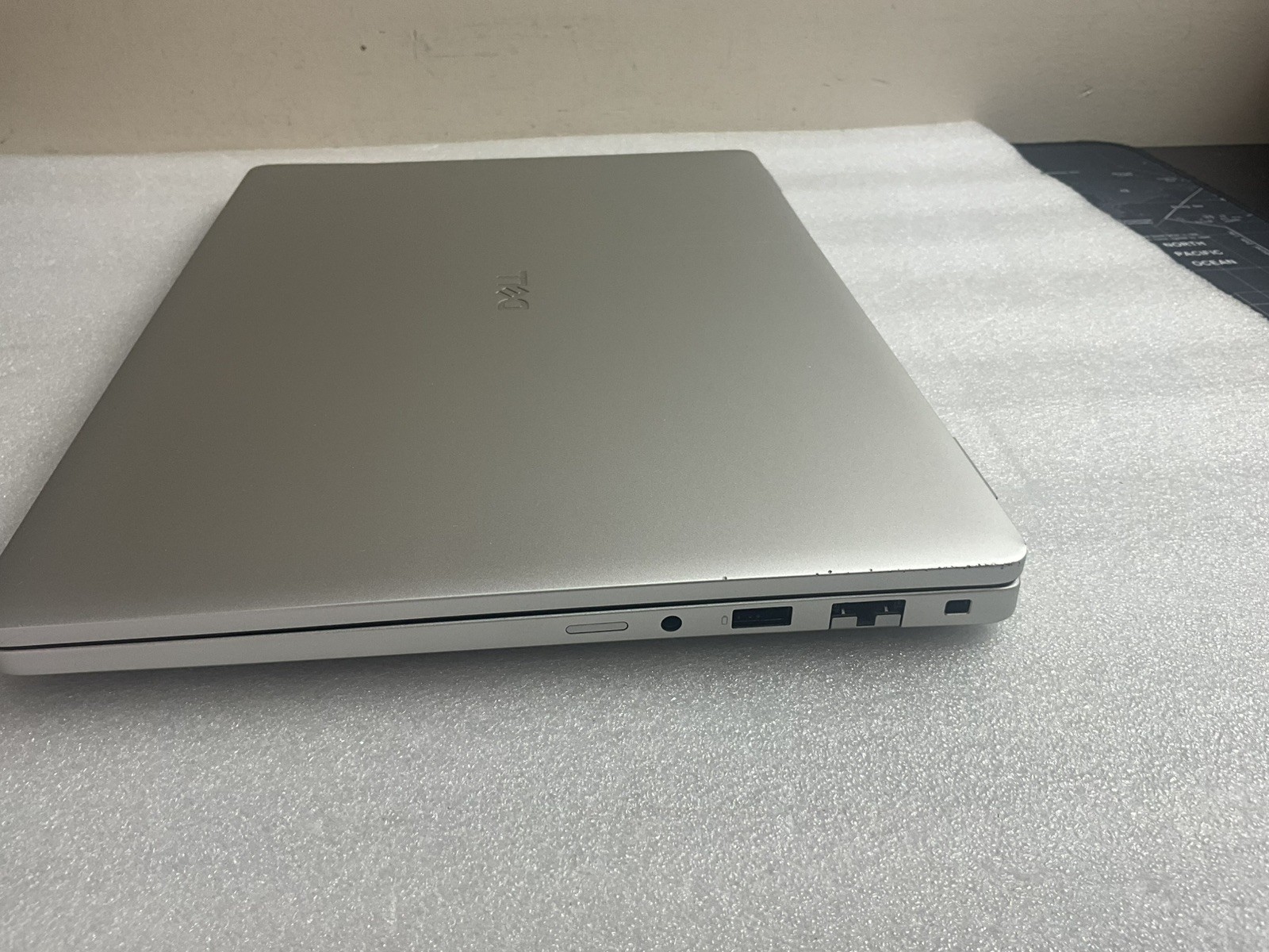 Dell Pro 14 Plus PB14250 14″ Core Ultra 5 235U 2.0GHz 16GB RAM 256GB SSD W11 Pro