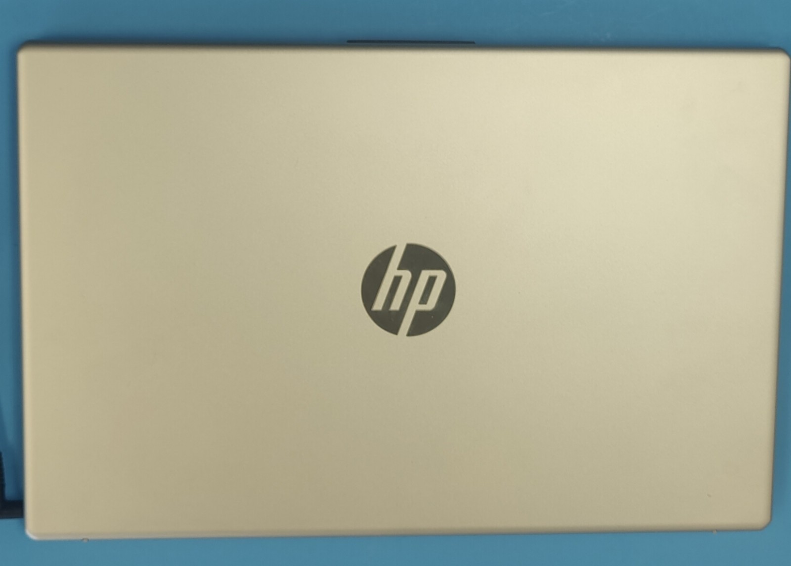 HP Laptop / 15-FC0146dx 15.6 in FHD IPS Ryzen 5 7520U 8GB 512GB SSD Win 11