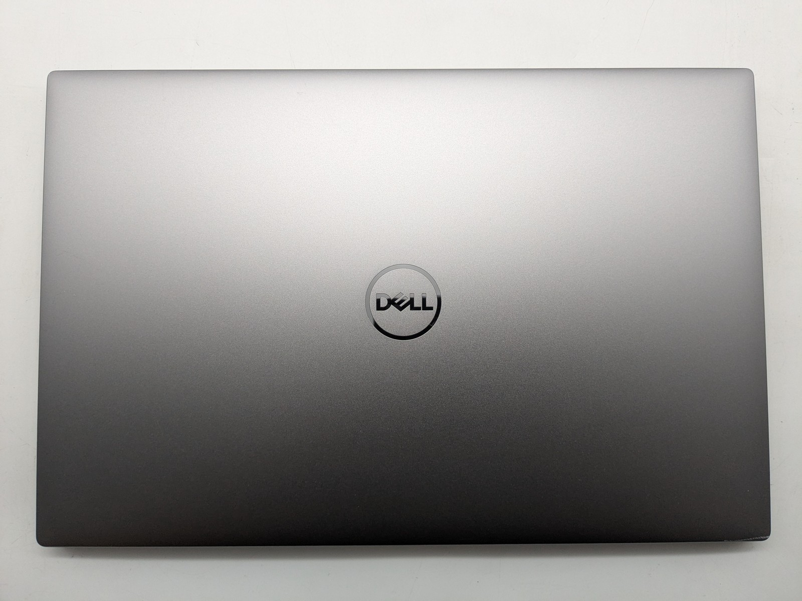 Dell Precision 5570 16″ FHD+ I5-12600H 256GB SSD 16GB W11P RTX A1000 IRCam