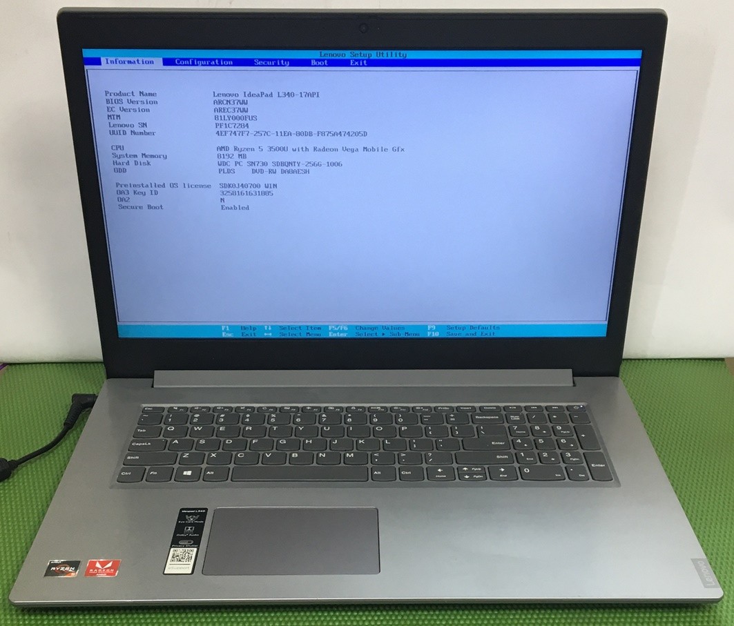 Lenovo IdeaPad L340-17API Ryzen 5 3500U 256GB NVMe 8GB 17.3″ – NO OS