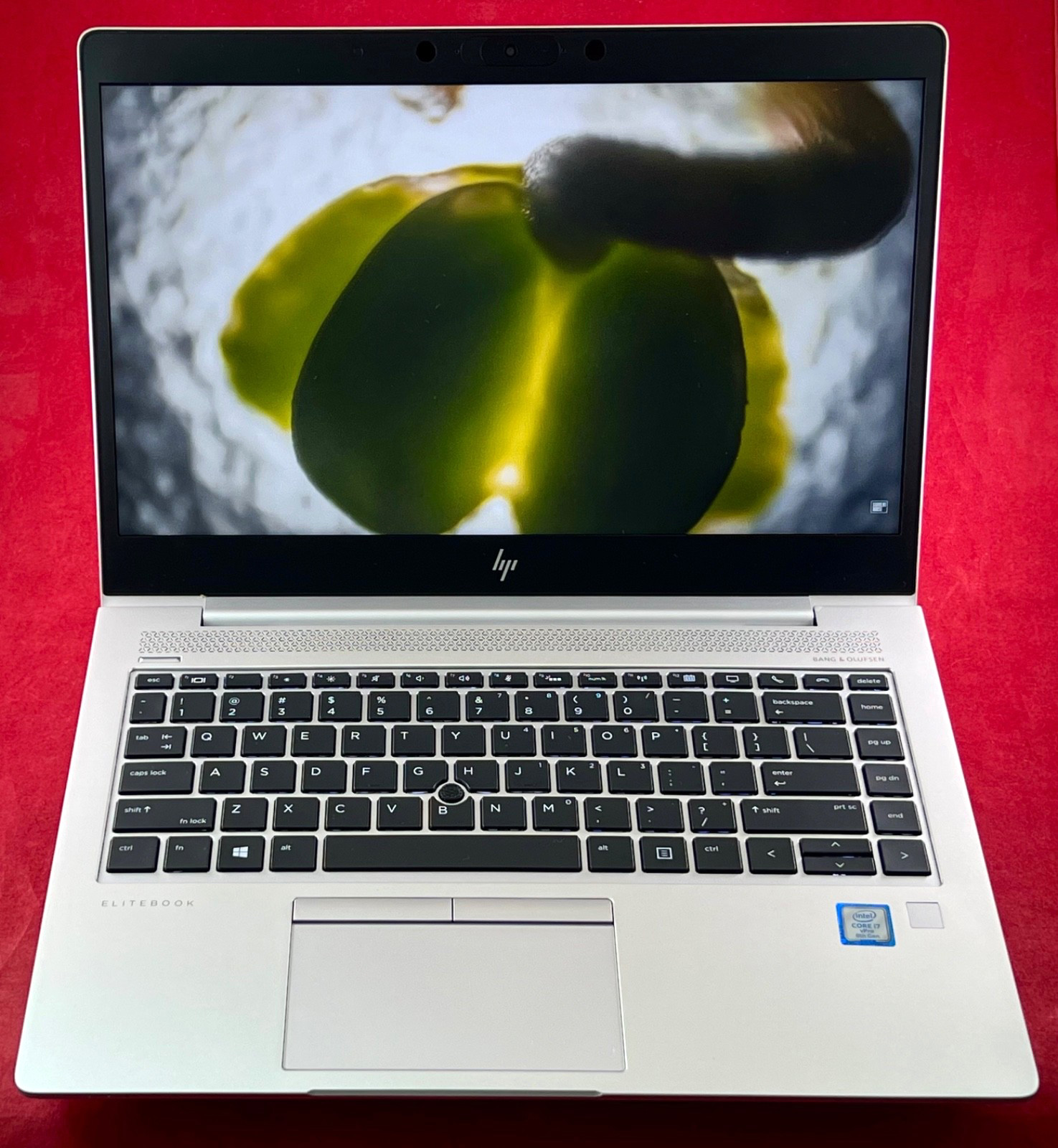 NEAR MINT HP ELITEBOOK 840 G6 14″ FHD DISPLAY INTEL i7-8665U 256GB 8GB, 3 CYCLES