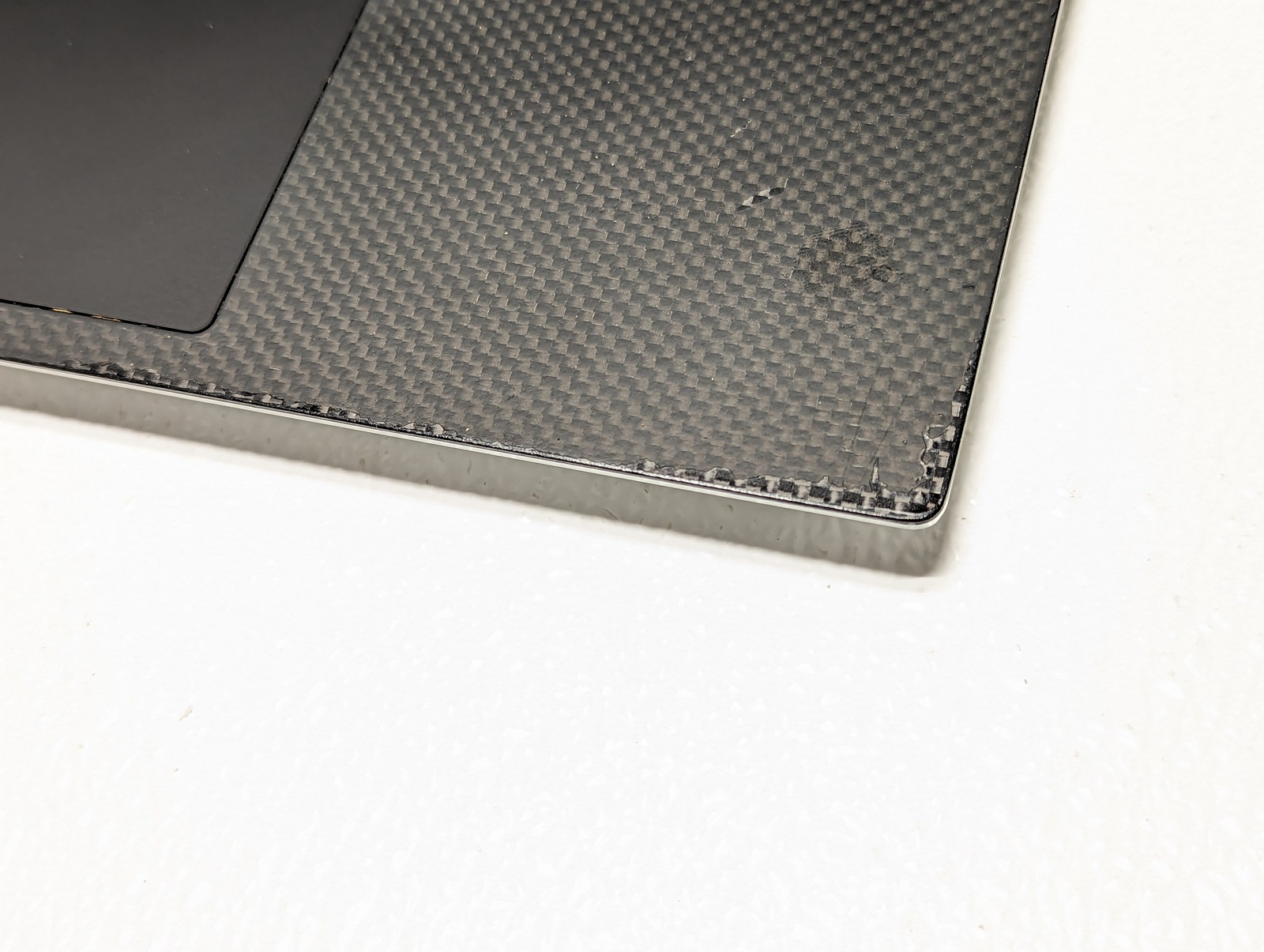 DELL XPS 15 9500 15.6″ I7-10750h 2.6GHz 32GB RAM 1TB SSD – Grade D