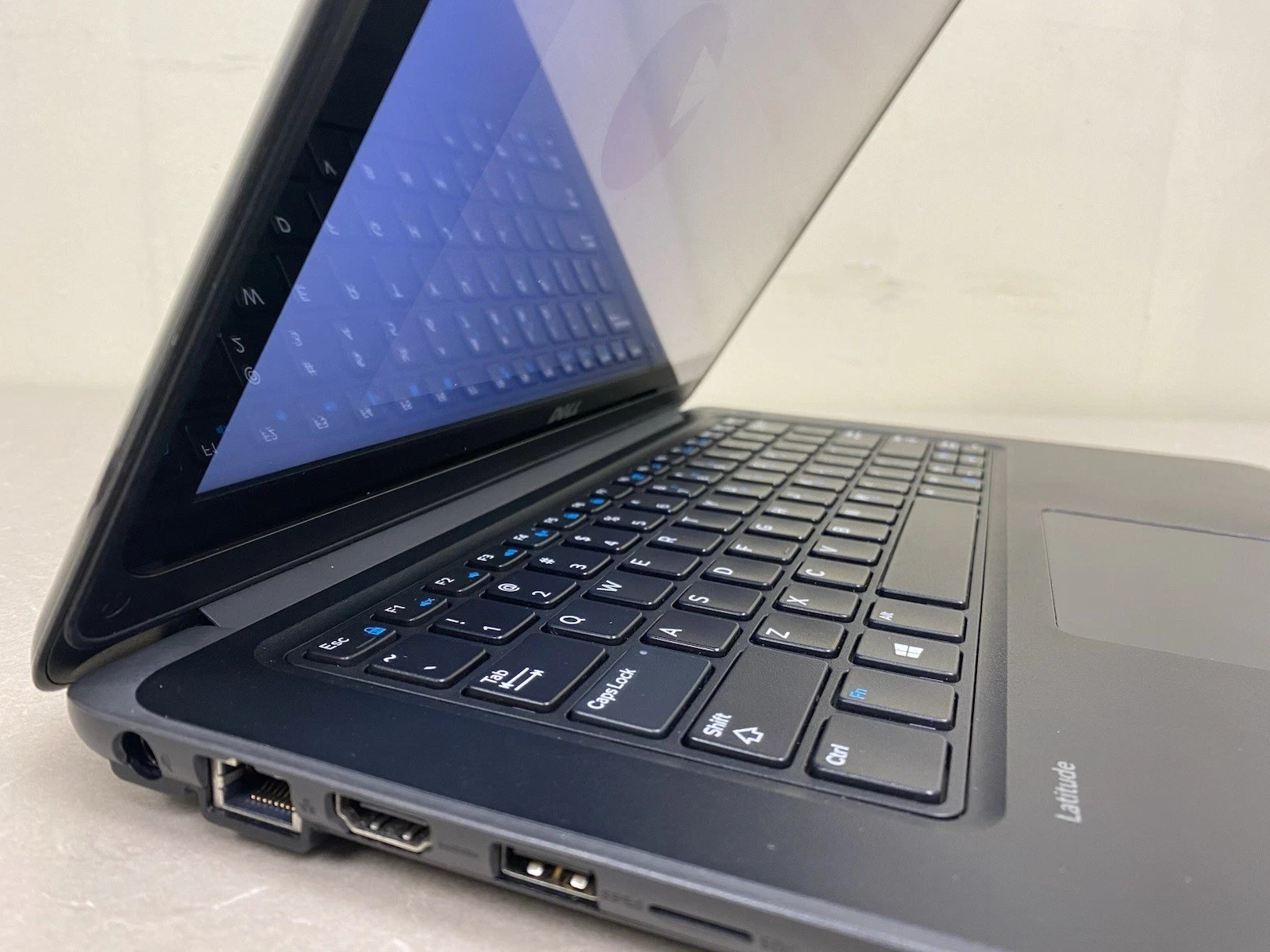 Dell Latitude 3380 13″ Laptop Intel i5-7200U 4GB RAM 128GB SSD Win11 TOUCHSCREEN