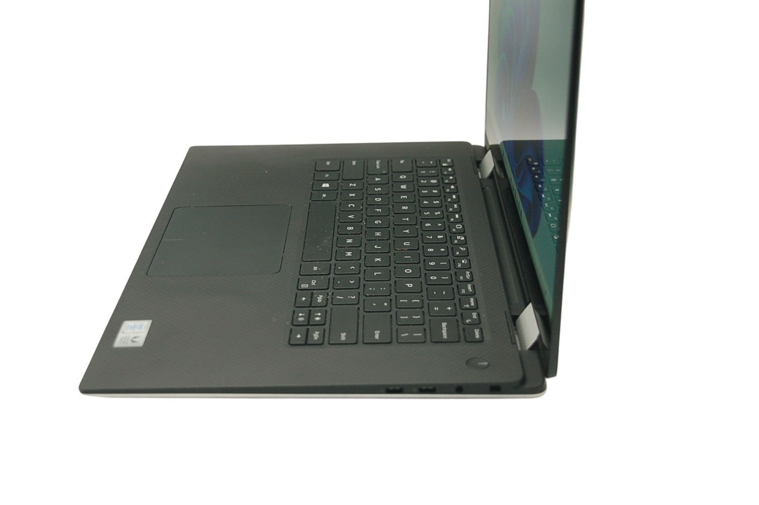 Dell Precision 5530 2 in 1 i7, 8th Gen, 256 GB SSD, 8GB Ram, 15.6″ Screen Win 11