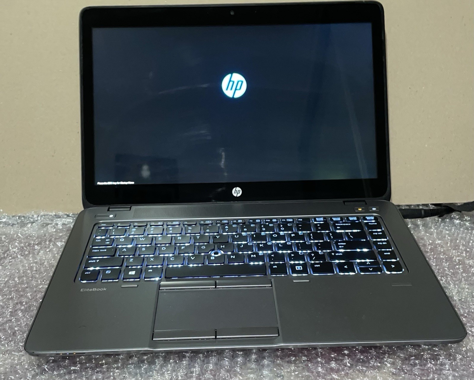 HP EliteBook 840, 14″ Intel Core i5-5300U CPU 2.30GHz (PLEASE READ DESCRIPTION)