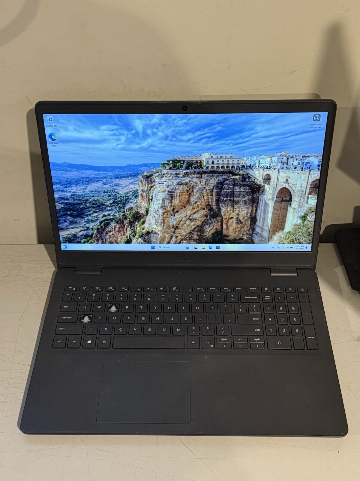 DELL INSPIRON 3505 AMD RYZEN 5 3450U 250GB SSD 8GB RAM WINDOWS 11