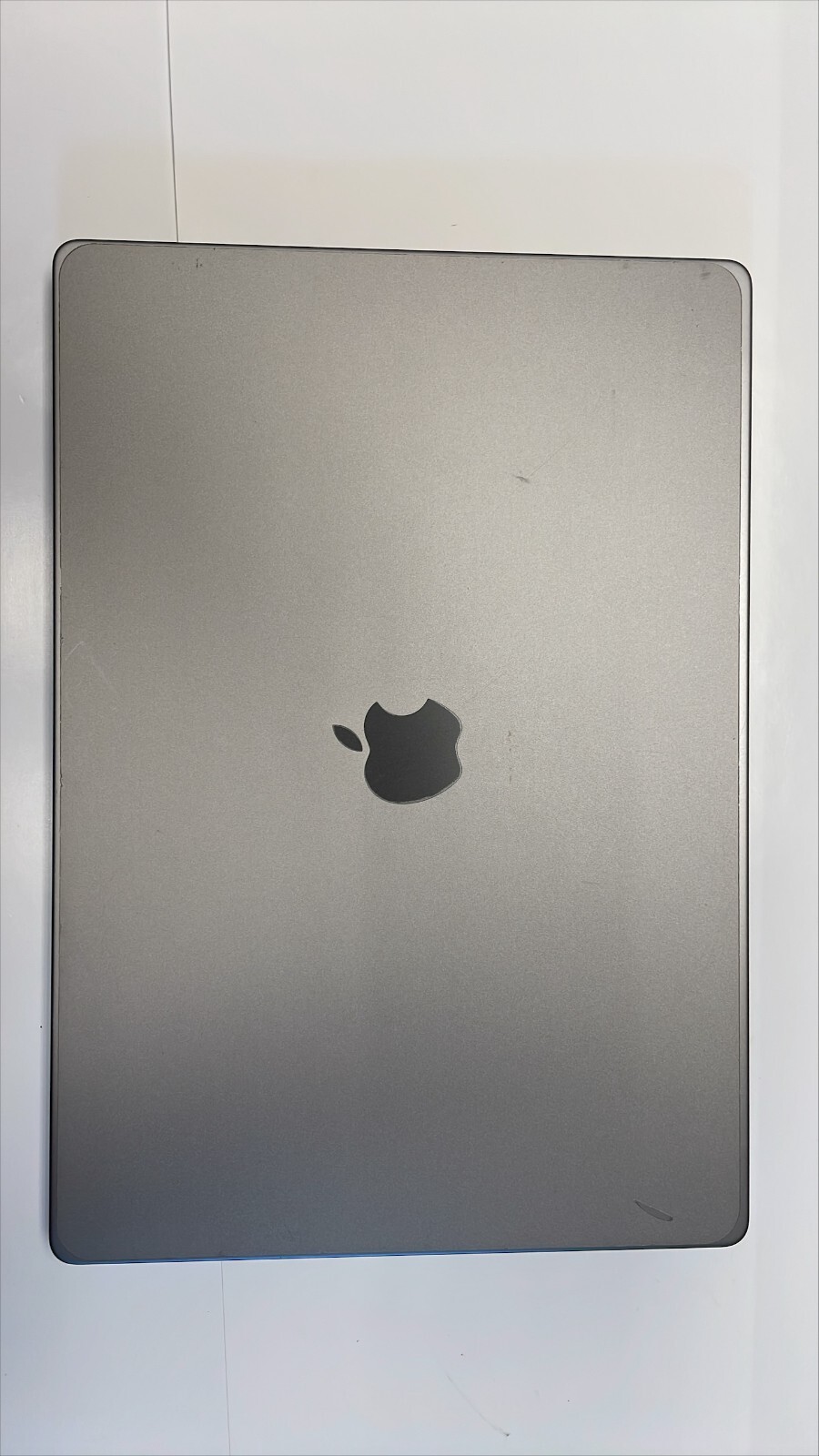 Apple MacBook Pro M1 MK183LL/A 16GB RAM 512GB SSD 16In Retina XDR 1800 x 1200