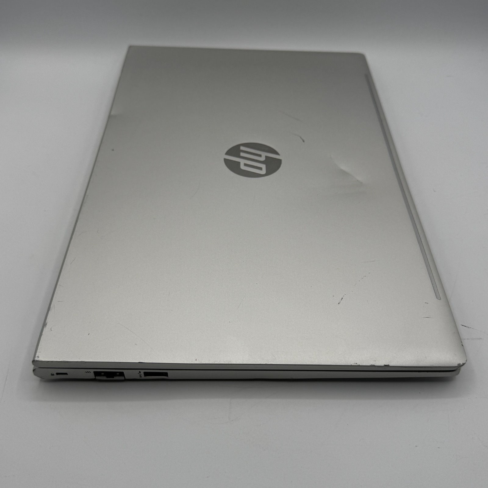HP ProBook 450 G8 15.6″ i5-1135G7 16GB RAM 256GB SSD Win11 Pro USB-C FHD Dent