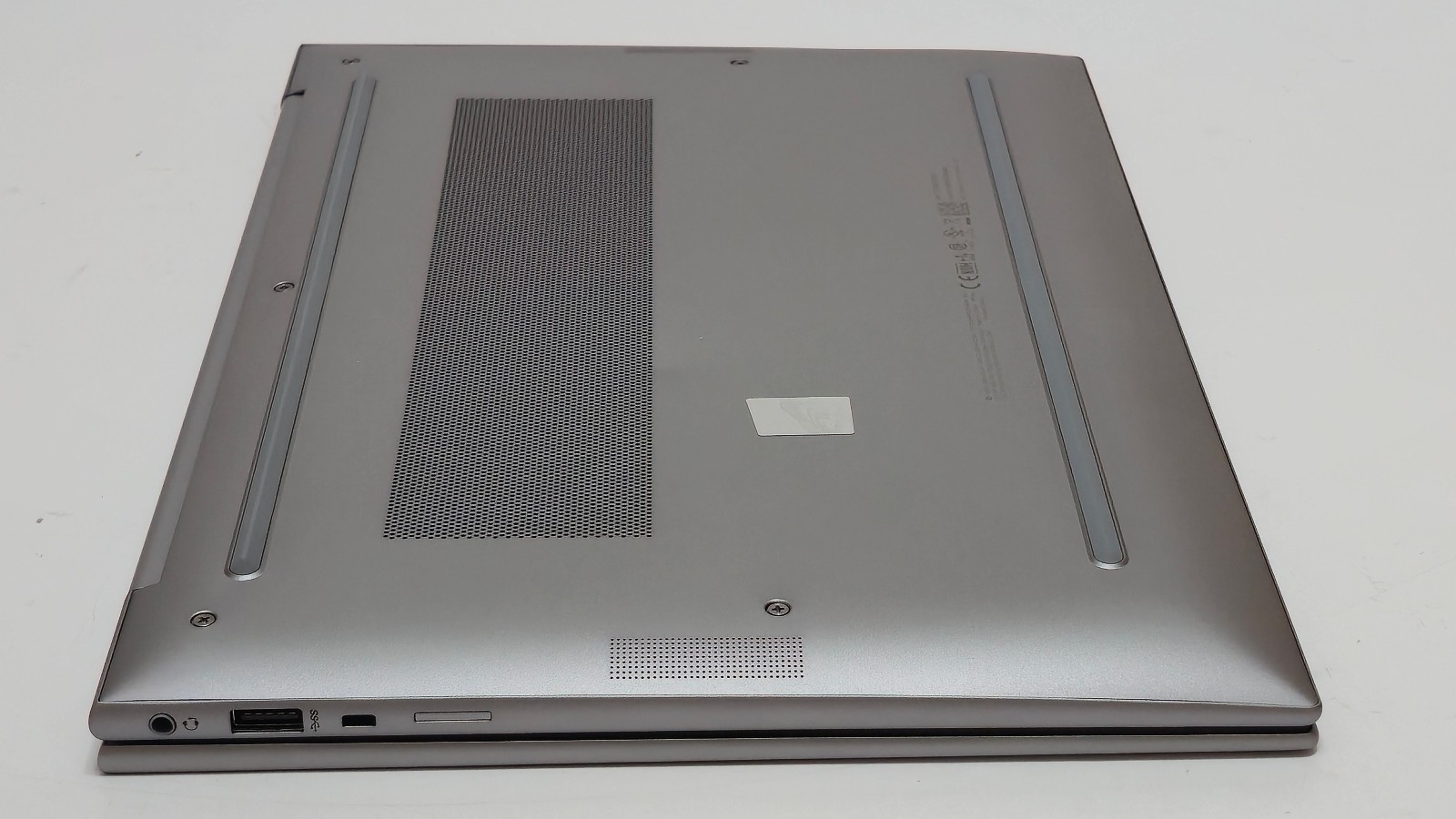 HP ZBook Firefly 14 G10 Workstation i7-1370P 32GB RAM 1 TB SSD 14″ – Warranty