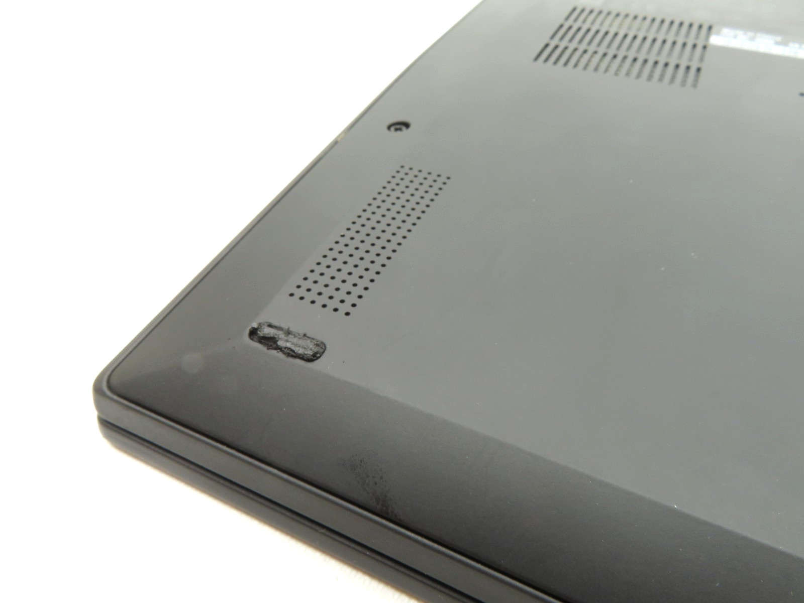 Lenovo ThinkPad X1 Carbon 7th Gen 14″ Intel i7-10710U 16GB RAM 256GB SSD