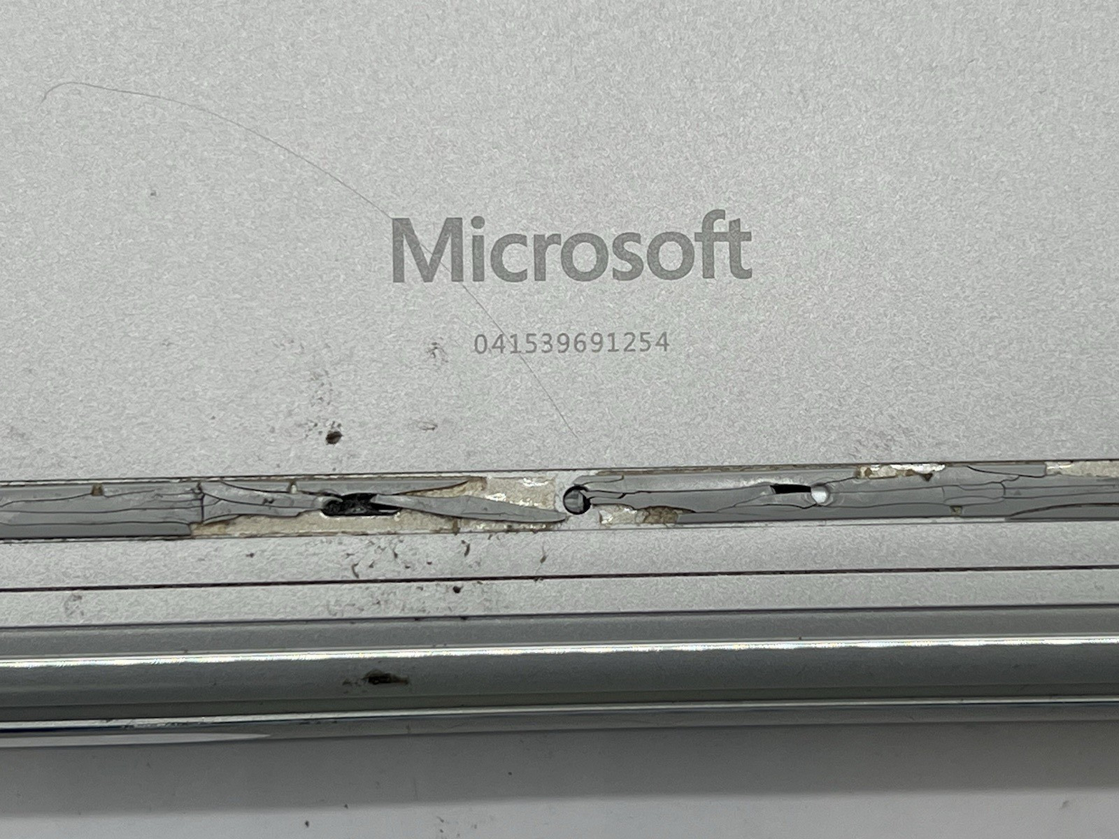 Microsoft Surface Book 2, Core i5-8350U, 1.70GHz, 8GB RAM, 256GB NVMe-No OS/AC