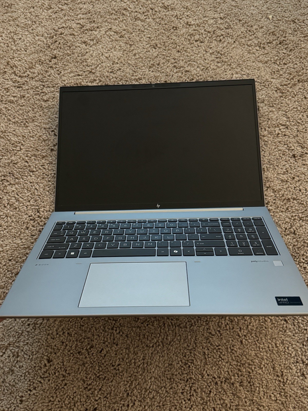 HP ZBook Firefly 16 G11 FHD+ 1.4 GHz Ultra 7 165H 16GB 256GB SSD Backlight-great