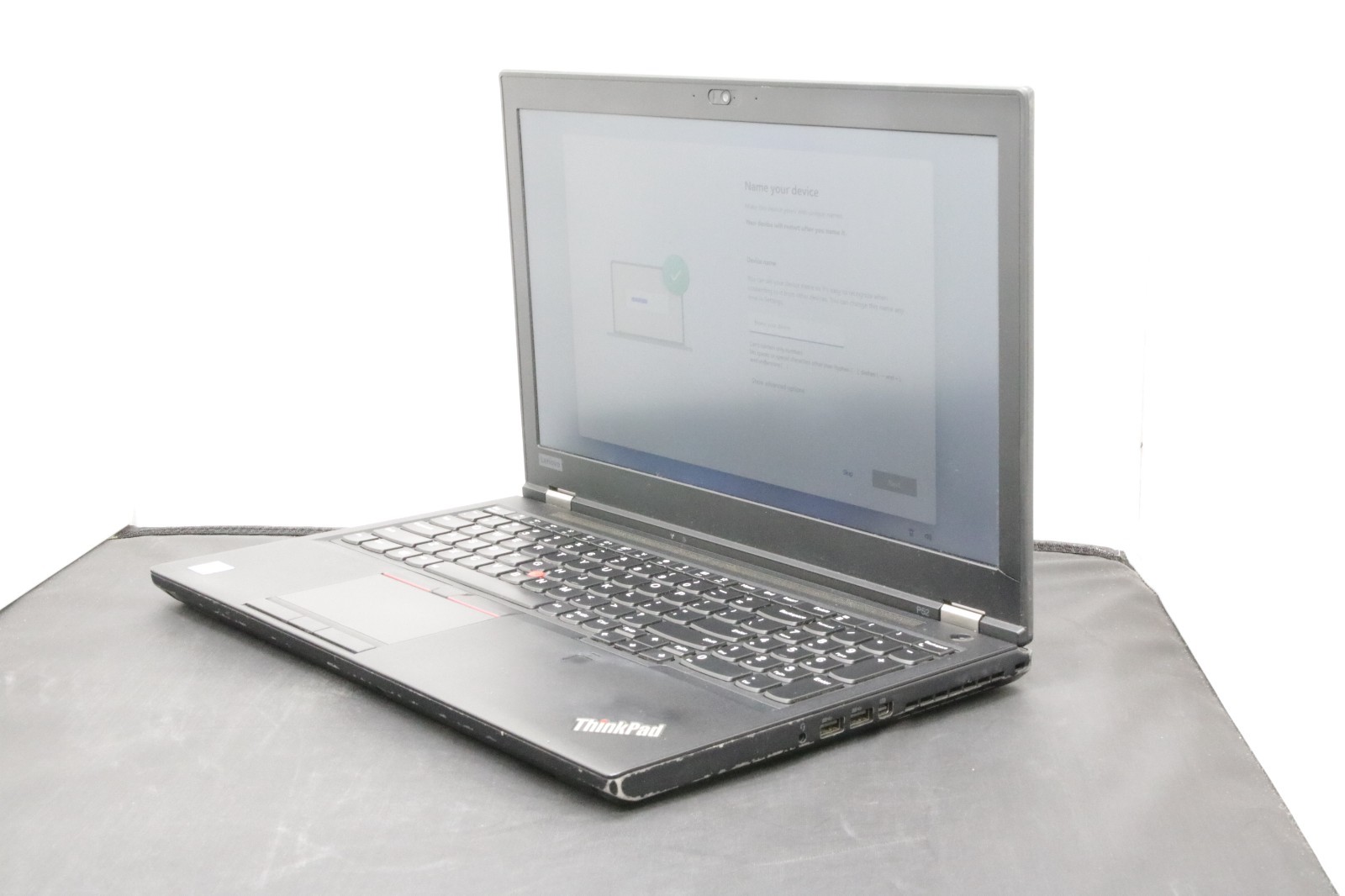 Lenovo ThinkPad P52 – i7-8850H – 16GB, 512GB, Windows 11 +Adapter