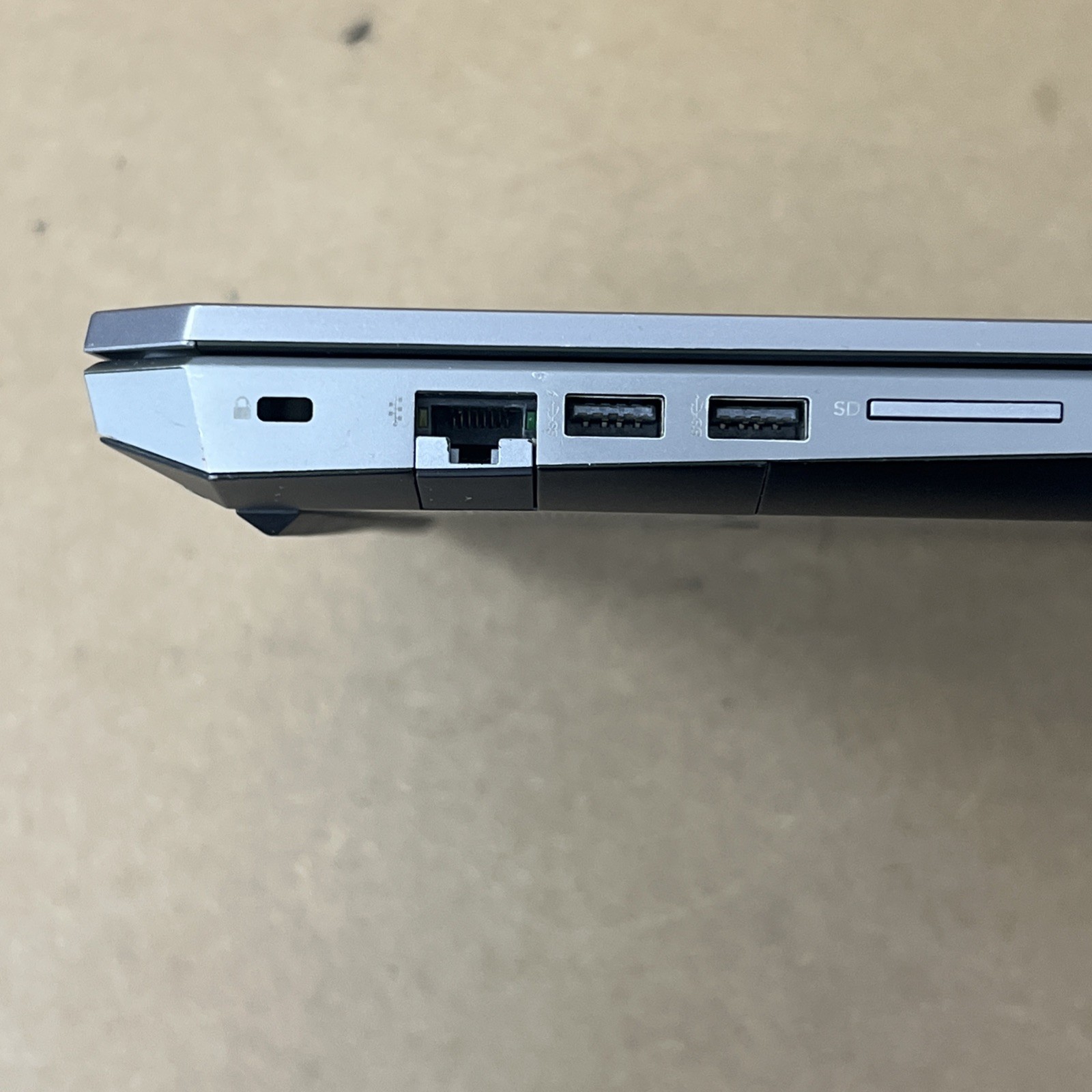 HP ZBook 15 G6 i7-9850H 2.6GHz 16gb Ram Quadro T1000- Fair *No SSD/OS, 70% Batt*
