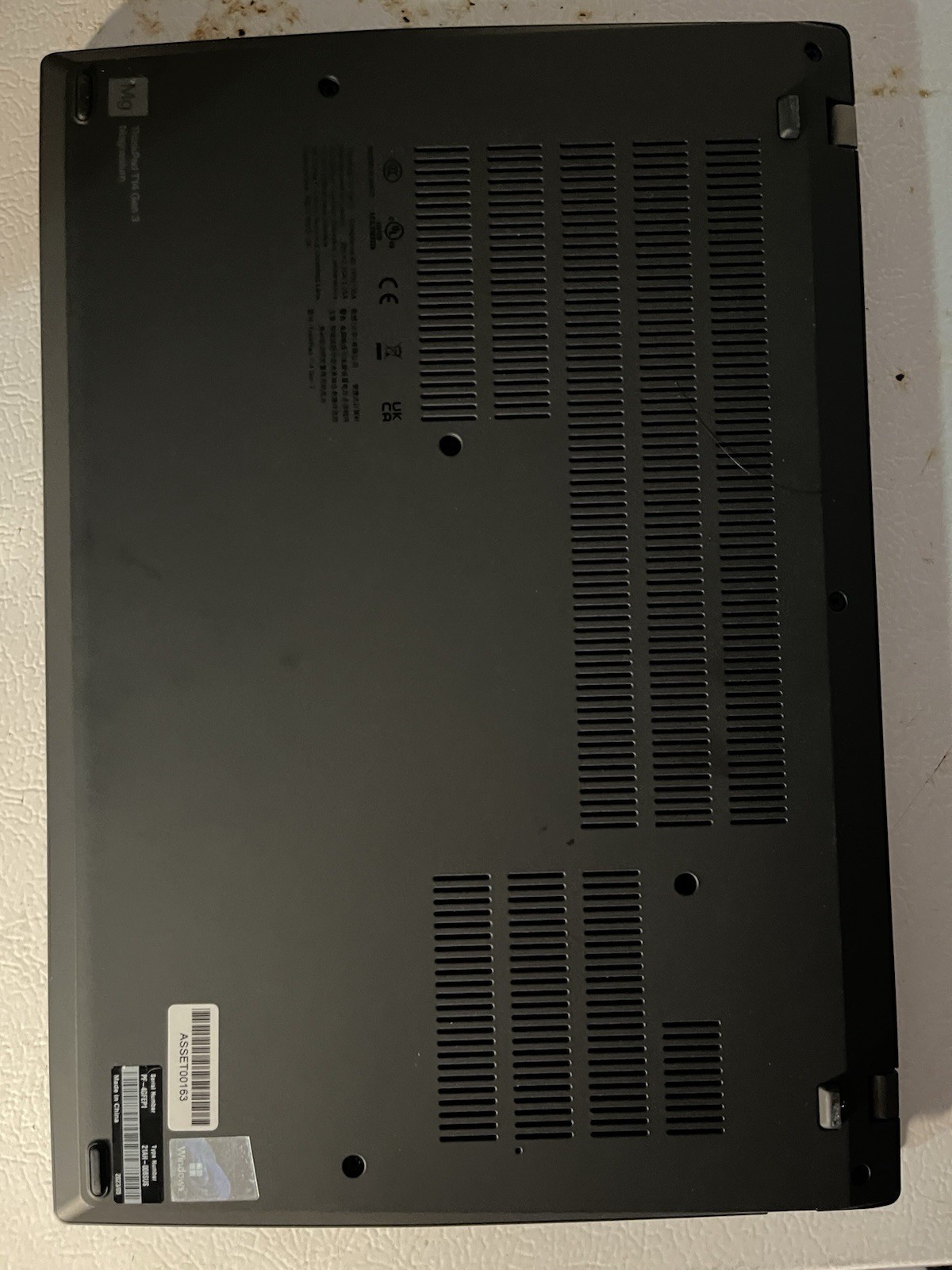 LENOVO ThinkPad T14 Gen 3 14″ WUXGA i7-1260P 2.1GHz Intel Iris Xe 16GB 500GB