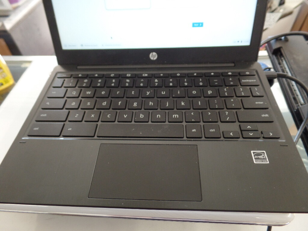 Awesome HP Chromebook 11a-na0035nr, 4GB LPDDR4-3733 32GB eMMC,Wi-Fi/B-Tooth