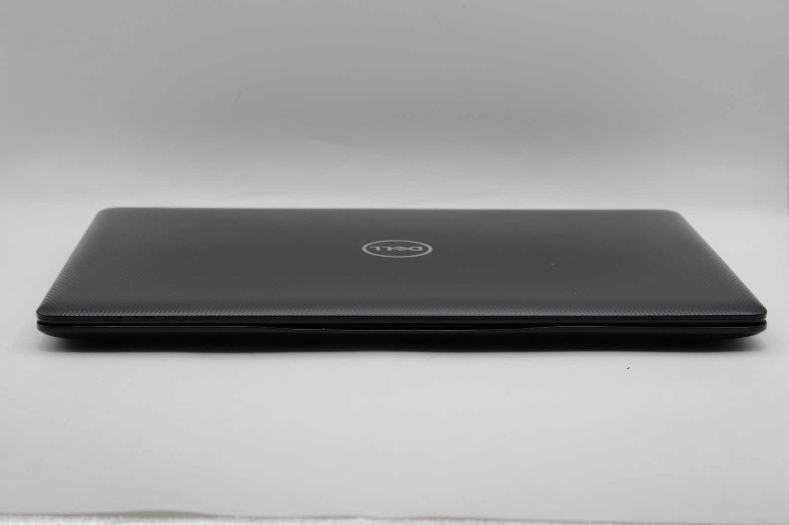 Dell Inspiron 3793 _ i7-1065G7 _ 8GB RAM _ 240GB SSD _ No OS
