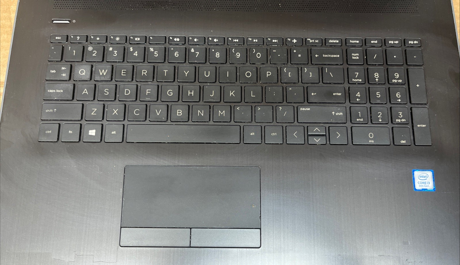 HP Pavilion 17 Notebook, Intel i3-8130 @2.20GHz, 4GB RAM, 500GB SSD, W11P *READ*