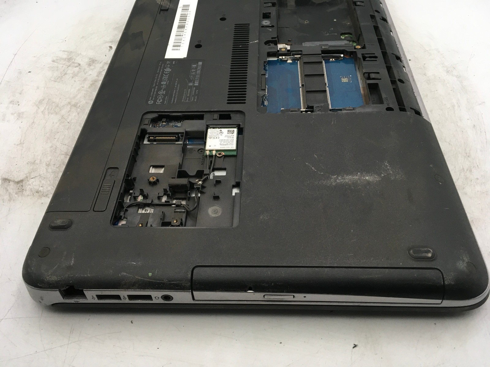 HP PROBOOK 450 G3 – BOOTS TO BIOS – INTEL I5 6200U – NO RAM – NO OS – READ – BB!