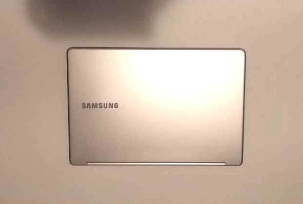 15.6″ Samsung Notebook 7 Spin NP740U5L i7 Touchscreen 16GB RAM 1 TB SSD GPU 2GB