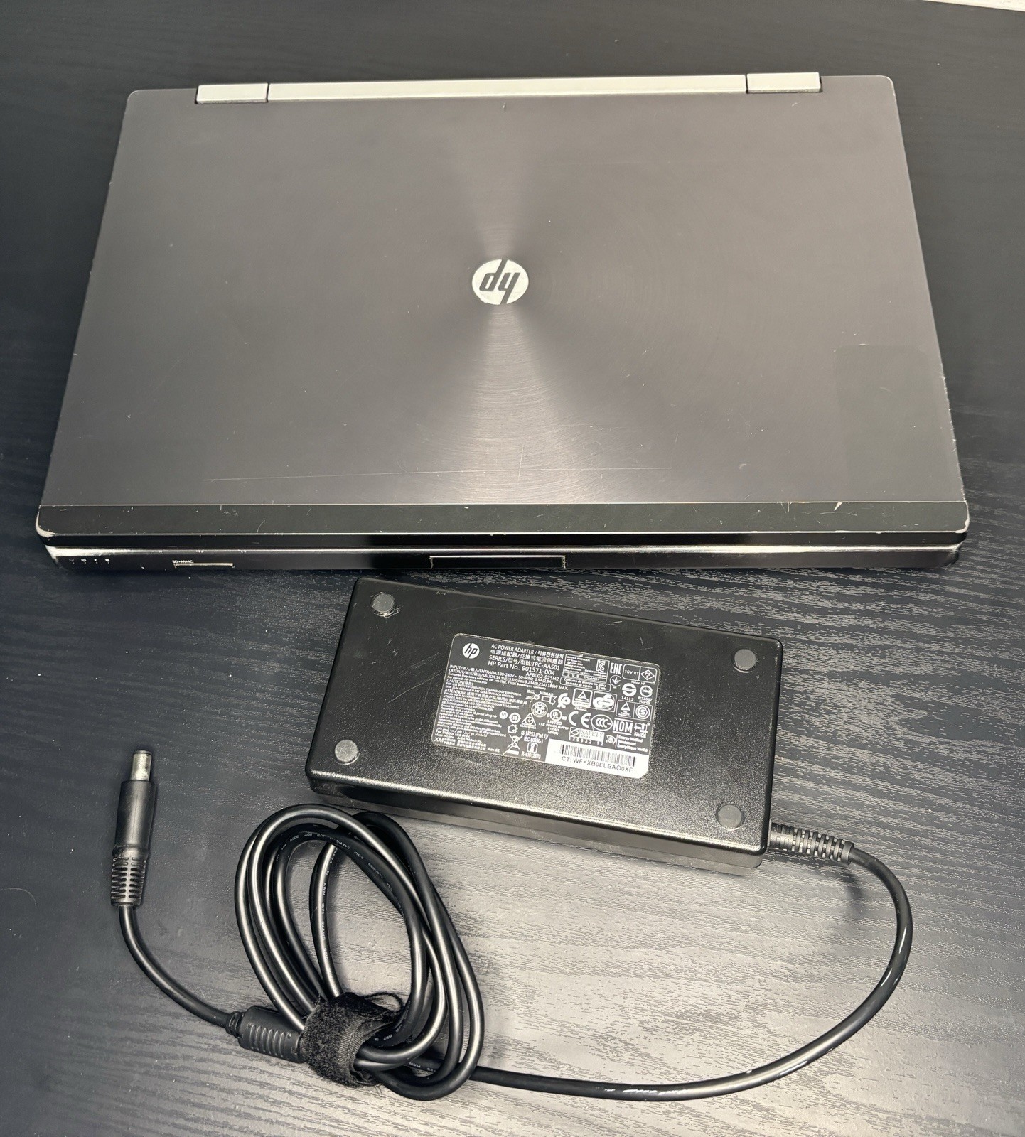HP EliteBook 8570w Mobile Workstation Intel Core-i7 3740QM, black screen on boot