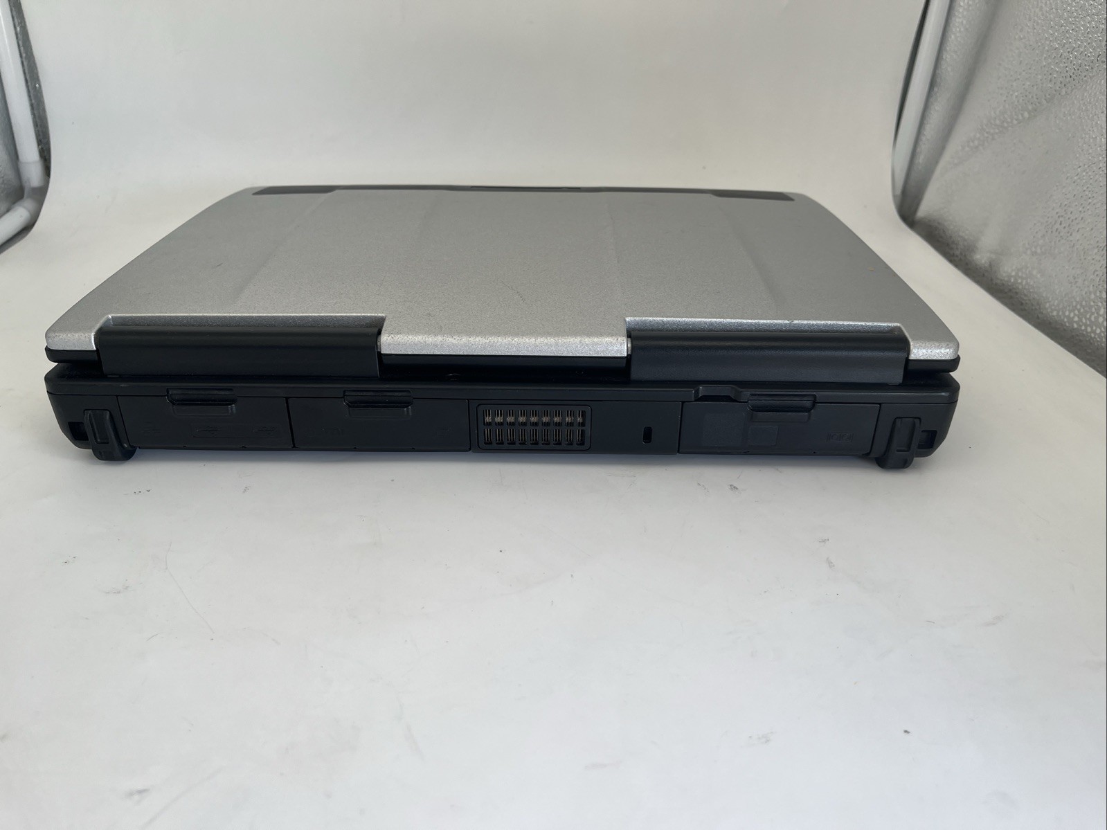 Panasonic Toughbook CF53 14″Core i5 4310U @2.0Ghz 16GB RAM 256GB SSD Win 11 Pro
