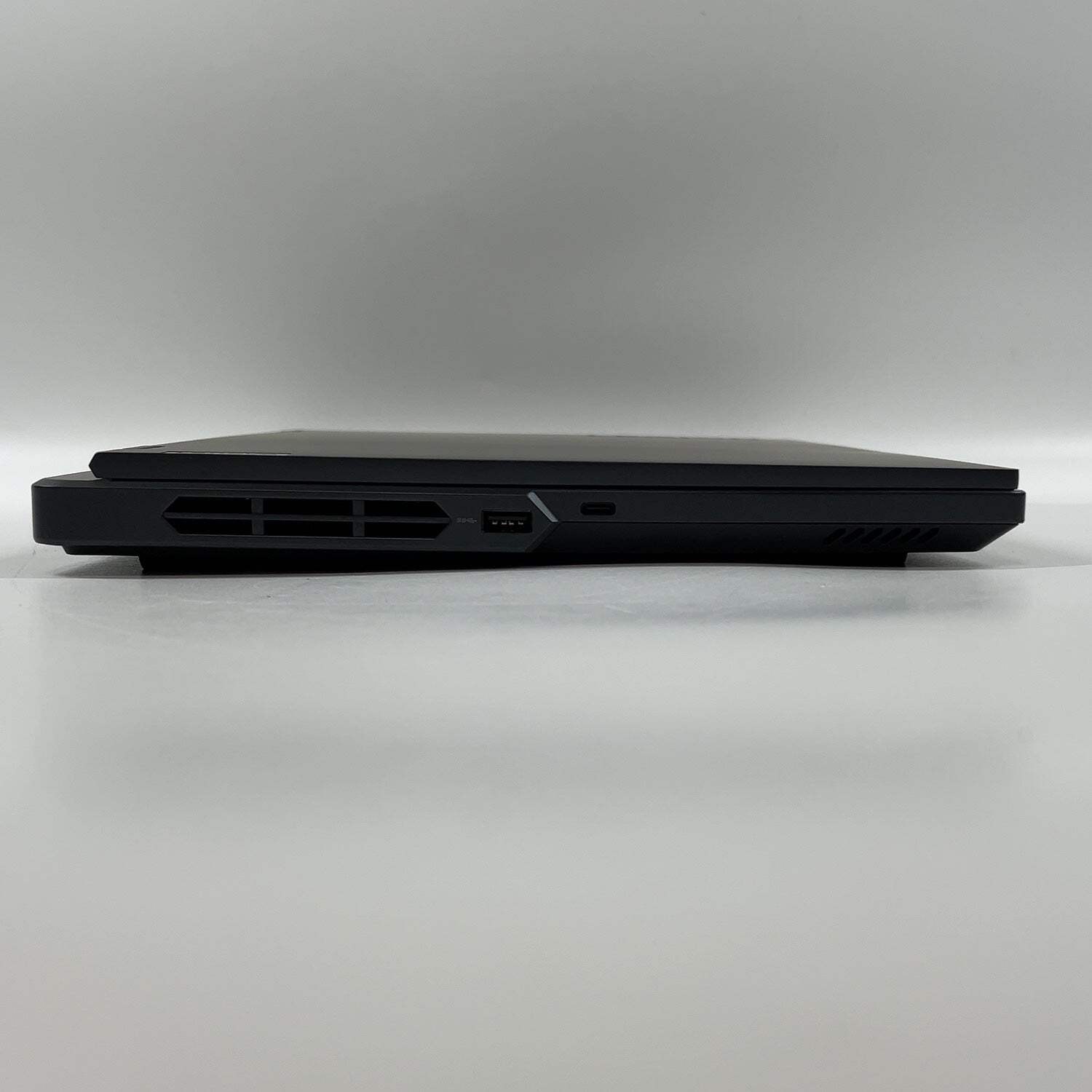 Lenovo Legion Pro 5 16″ i9-14900HX 2.2GHz 16GB RAM 1TB SSD GeForce RTX 4060