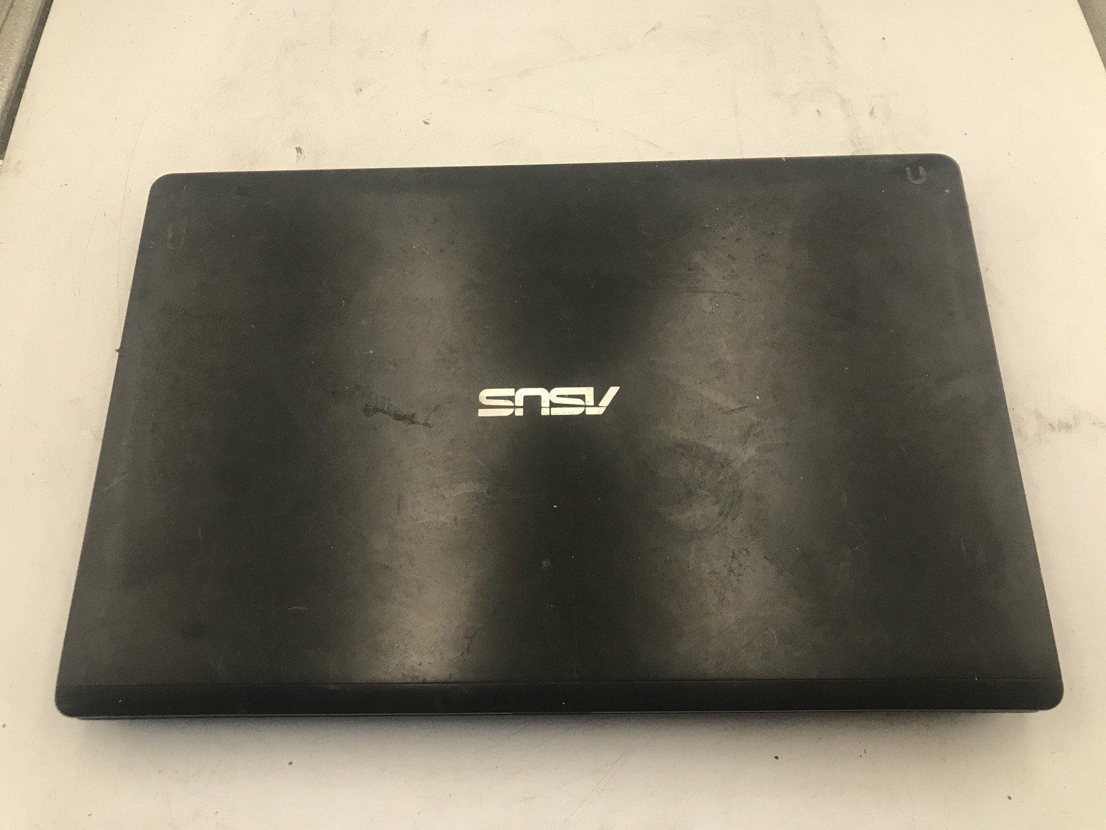 ASUS Q500A NOTEBOOK – BOOTS TO BIOS – INTEL I5 3210M – 6GB RAM – 15″ – READ – BB