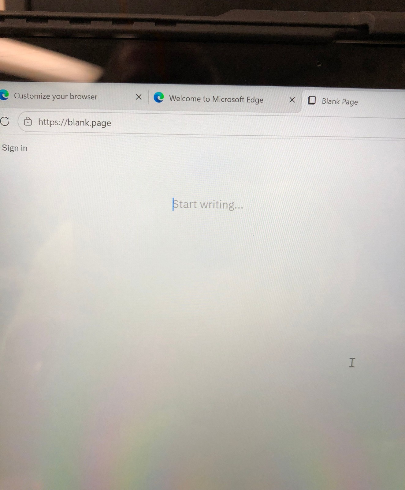 Microsoft Surface Pro 7 1866 Core i3-1005G1, 1.20 GHz, 4GB, 128GB Blemish Screen