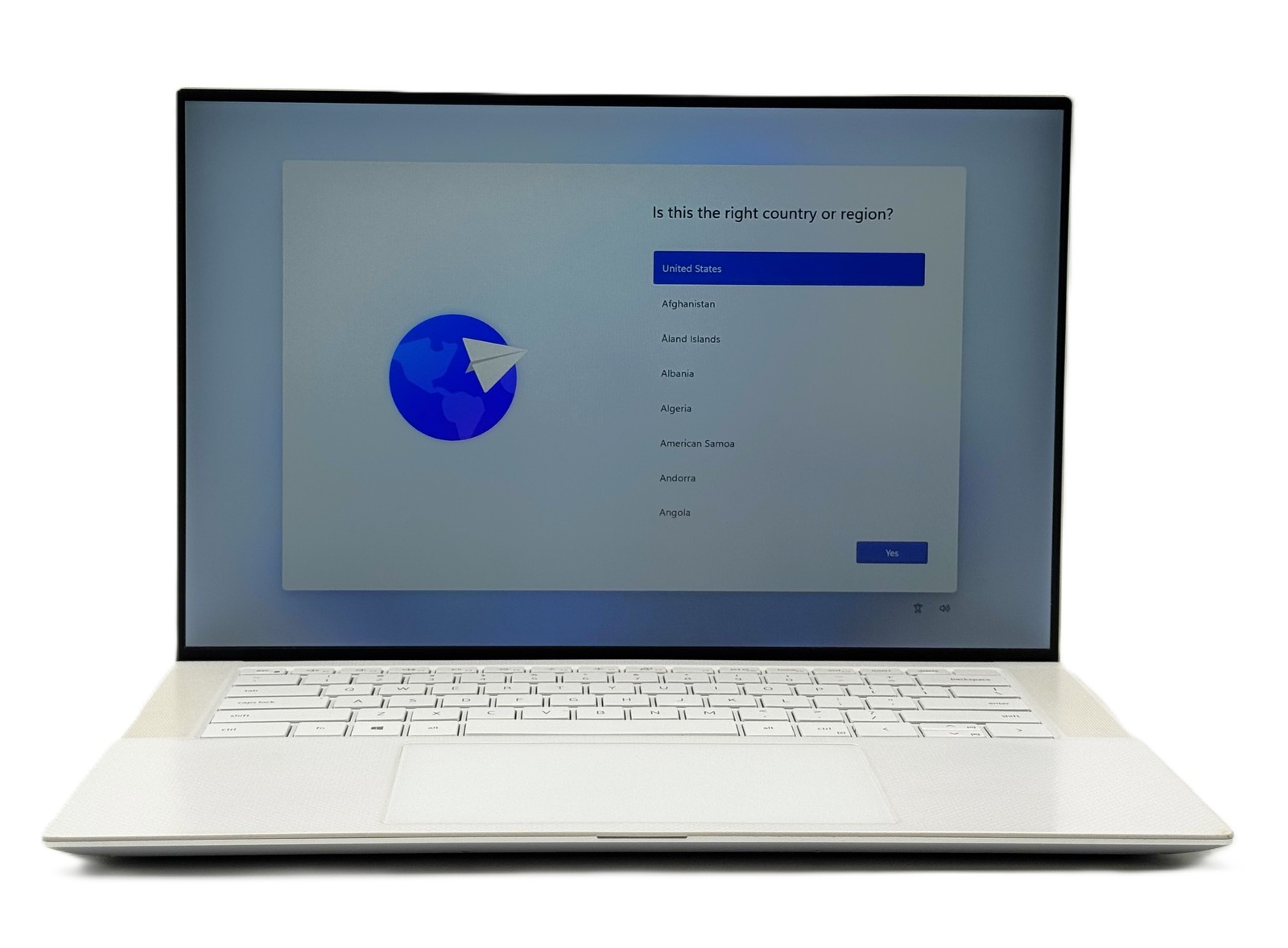 Dell XPS 15.6″ Laptop – i7-10750H – 16GB RAM – 256GB SSD – GTX 1650 Ti – Silver